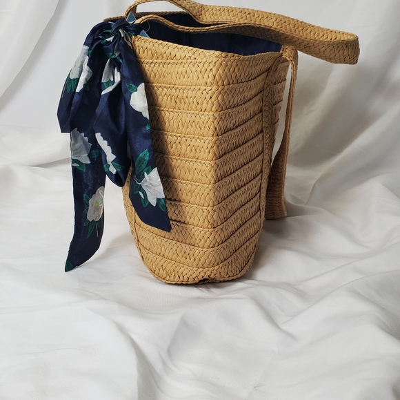 Draper James Purse with Floral Scarf - Picture 3 of 10